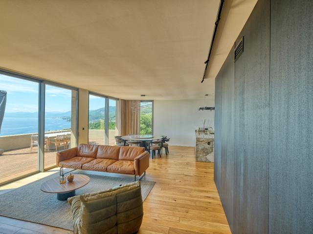 Maison Erbalunga Brando 6 pièces 267 m2 terrain 1208 m2 vue mer piscine