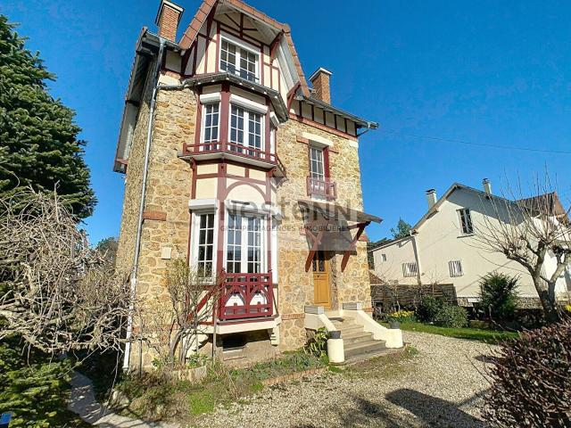 Maison Ermont CERNAY 7 pièces 135m2 double garage sur une parce