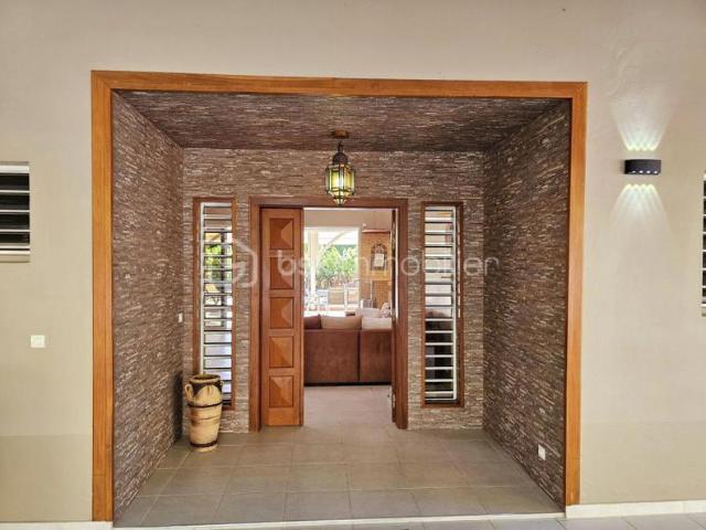 MAISON ET BUNGALOW T2 PROCHE MER