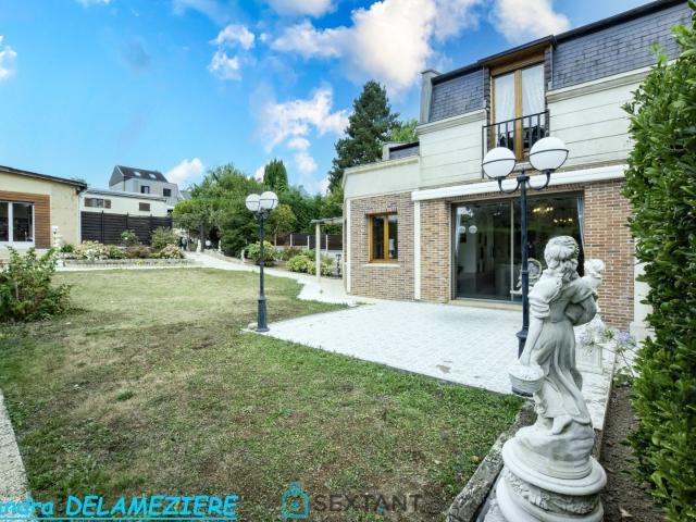 Maison et terrain: quartier Sainte Anne, Amiens