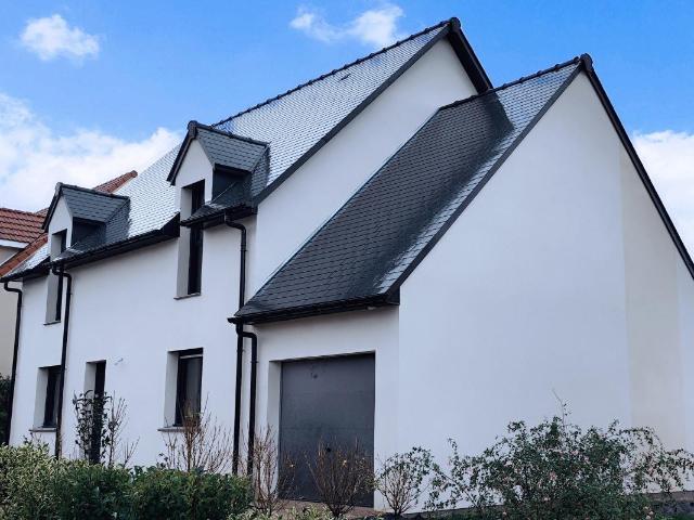 MAISON ETAGE 4 CHAMBRES T