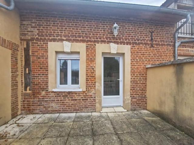 Maison Etrepagny 2 pièce s 25 m2