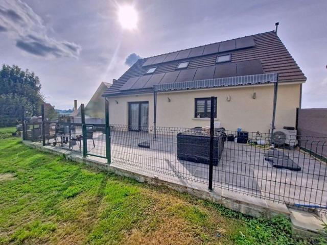 Maison Etrepagny 6 pièce s 114 m2