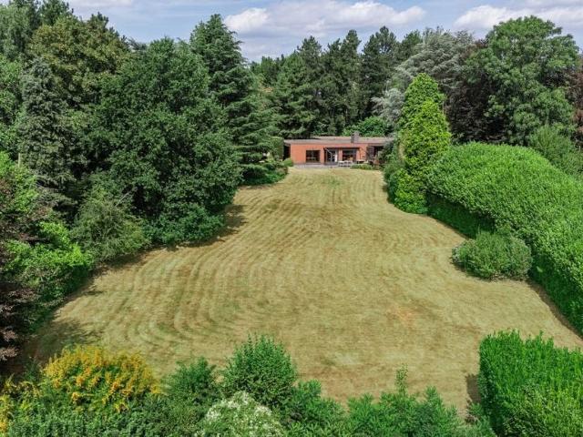 Maison exceptionnelle à vendre pour 575000 euro avec 4 chambres à coucher