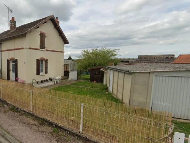 MAISON F3 MONTCEAU