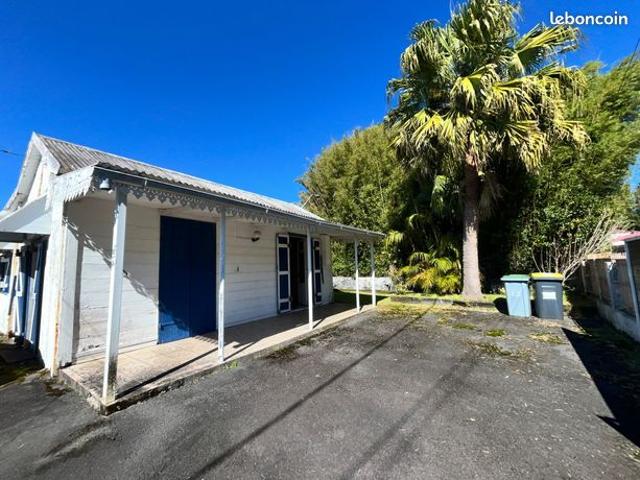 Maison F4/5 de 110 m2 + Dépendance / Terrain de 579 m2