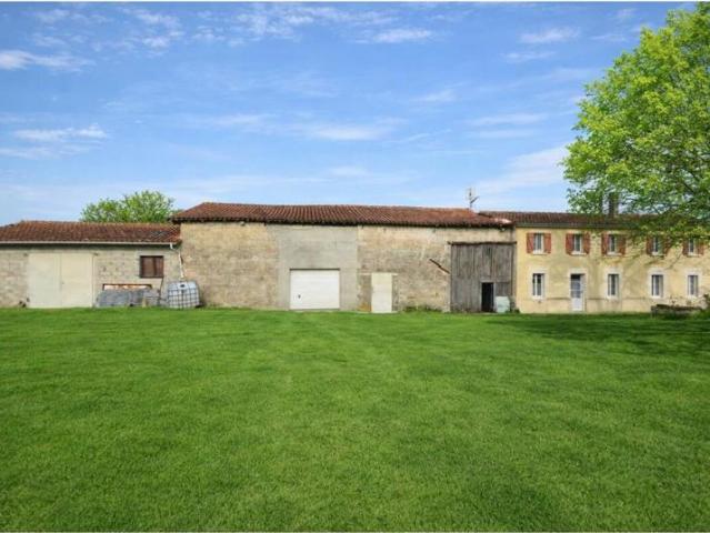 Maison F4