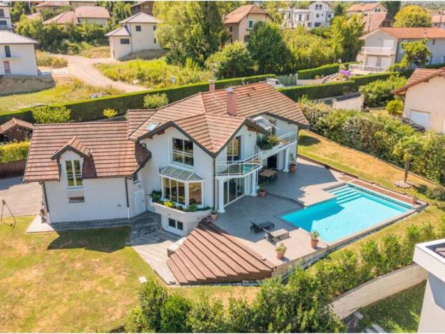 Maison F4