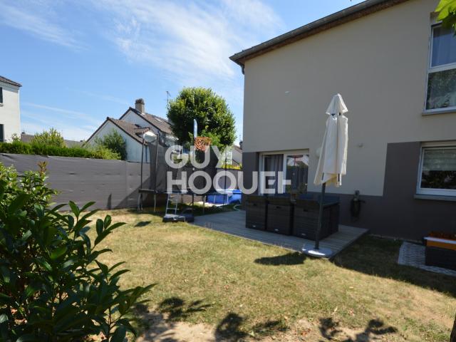 Maison F4 meublée de 82 m² à louer à Villepreux
