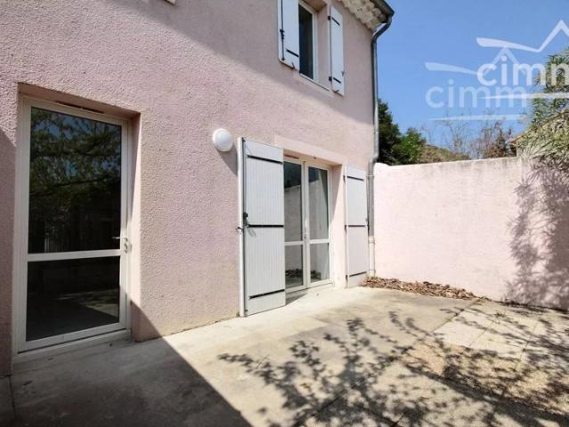 MAISON F4 MITOYENNE avec TERRASSE et PARKING