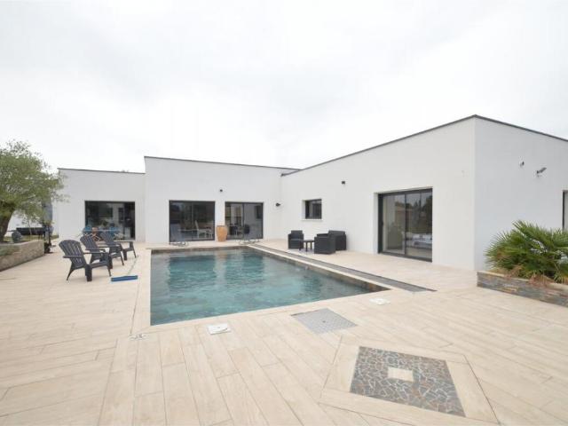 Maison F6