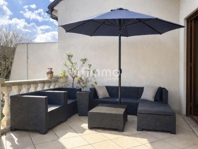 Maison F7 150 m2 Richardets Noisy Le Grand
