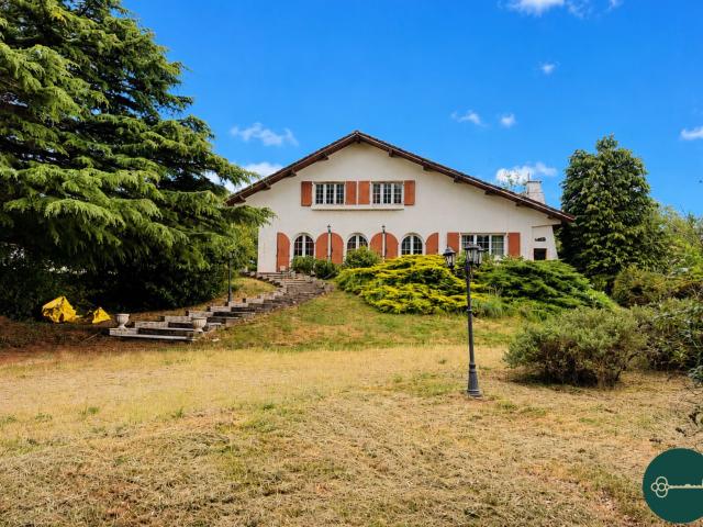 Maison Foug 7 pièces 223m2