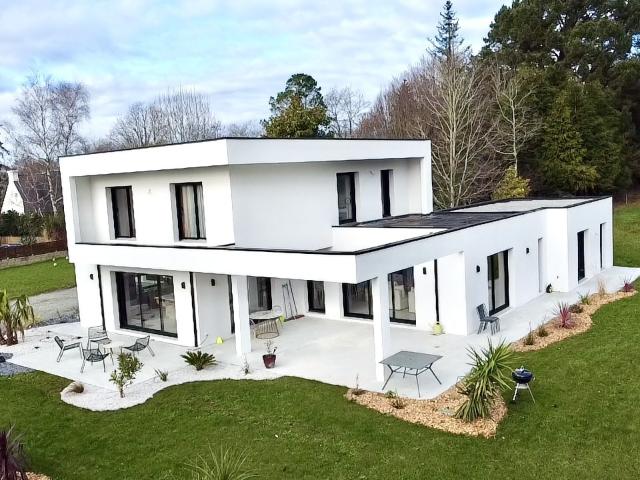 Maison Fouesnant 7 pièce s 204 m2