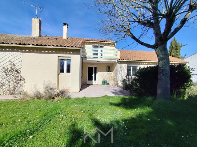 MAISON FONTAINE LE COMTE