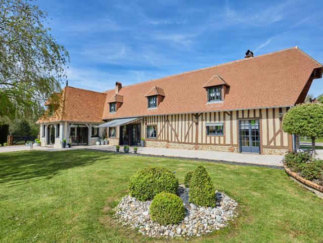 Maison Fauguernon 6 pièce s 245 m2