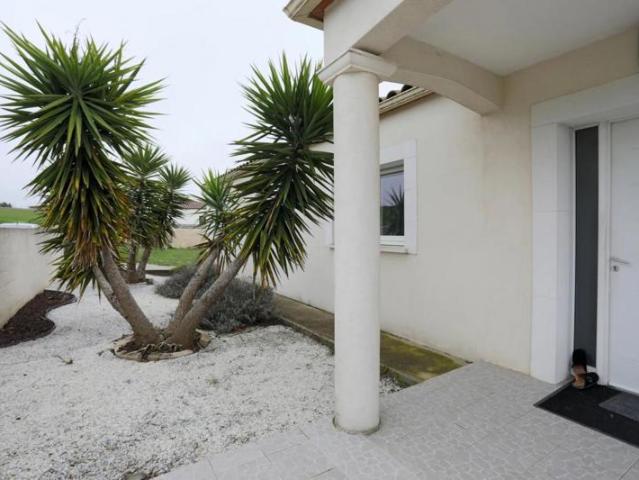 Maison familiale moderne à Pezens