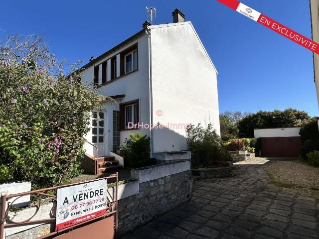 Maison familiale au calme 3/4 chambres Jardin clos Garage