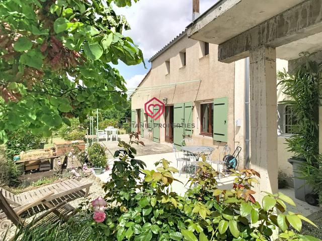 Maison familiale au coeur de la campagne