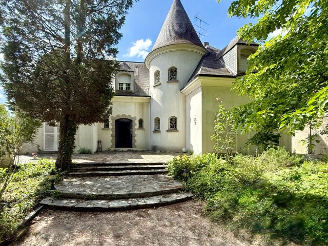 Maison familiale aux volumes exceptionnels Parc Beauséjour !