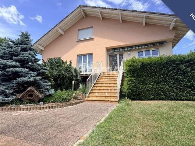 Maison familiale aux multiples possibilités