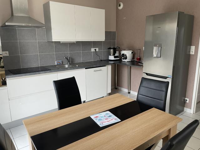 Maison familiale avec 3 chambres proche commodités