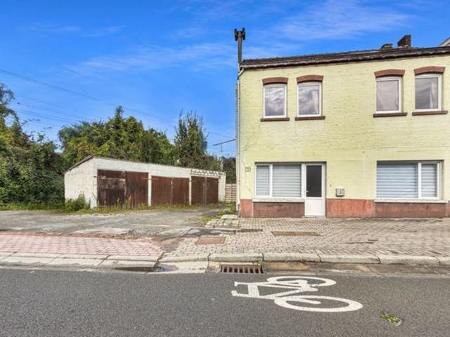 Maison familiale avec 3 garages