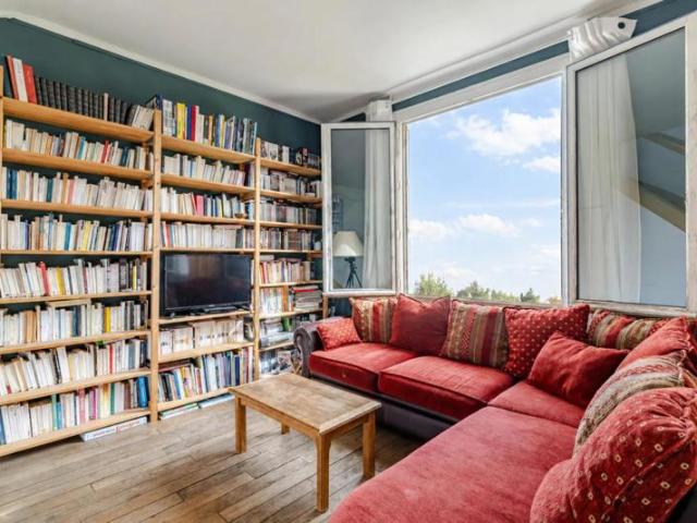 Maison familiale avec 4 chambres et jardin