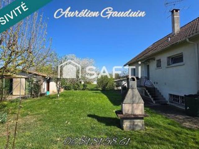 Maison familiale avec 4 chambres, garage et jardin clos