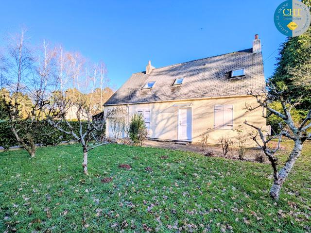 MAISON FAMILIALE AVEC 5 CHAMBRES PROCHE FORÊT DE BROCÉLIANDE