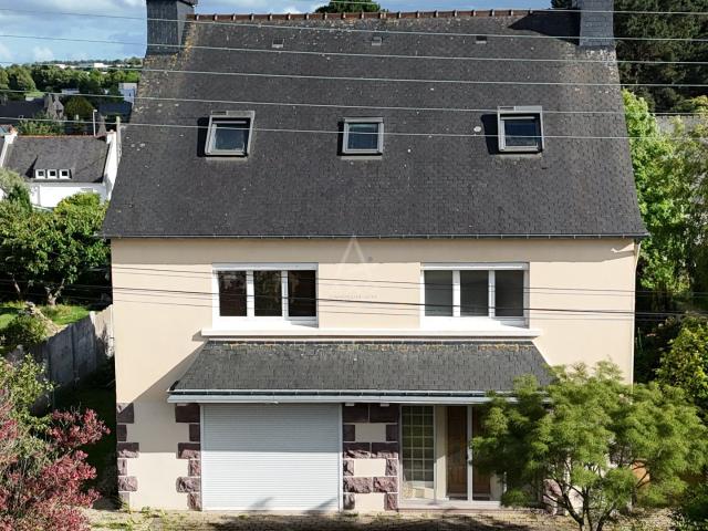 Maison familiale avec ascenseur et jardin 142m² Paimpol