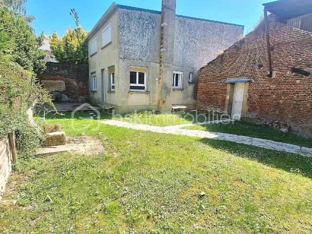 Maison familiale avec beaux volumes
