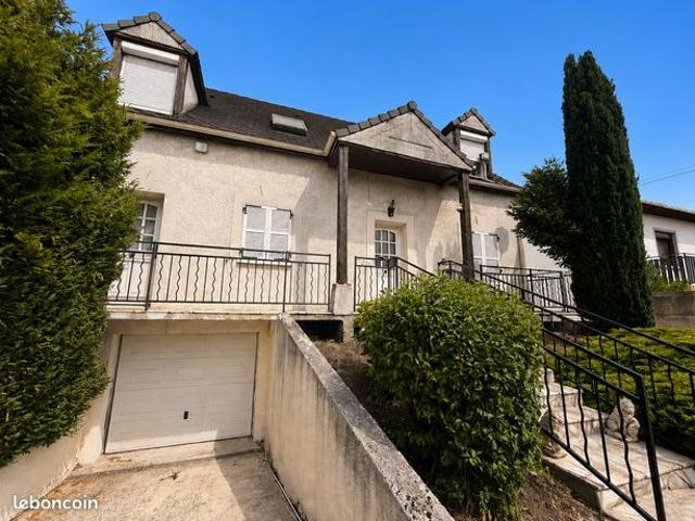 Maison familiale avec garage et jardin – 172m² – TREMBLAY EN FRANCE