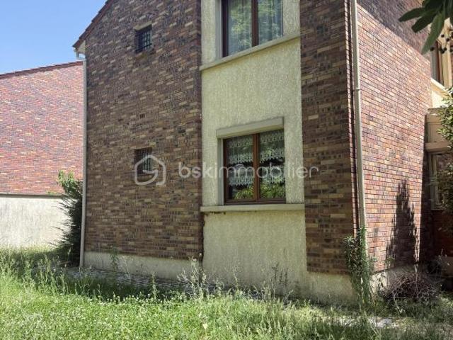 ? Maison familiale avec garage indépendant – Lieusaint