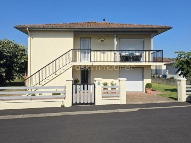 Maison familiale avec grand jardin et fort potentiel – Chadrac 43