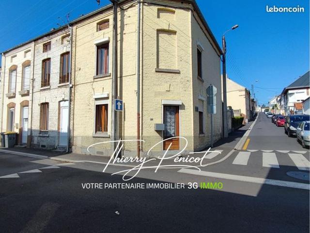 Maison familiale avec grand potentiel | Proximité commerces et transports | Hautmont