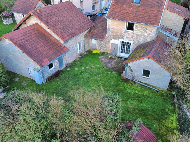 Maison familiale avec dépendance