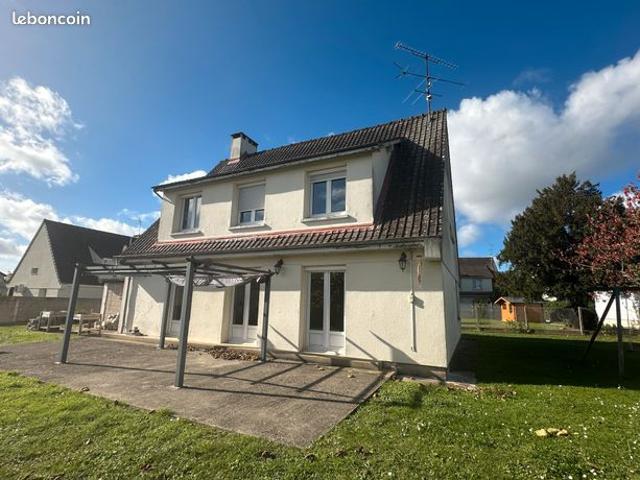 Maison familiale avec dépendance