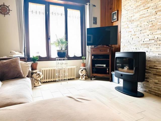 Maison familiale avec jardin, au calme
