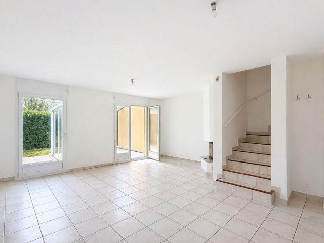 Maison familiale avec jardin à Bellevue