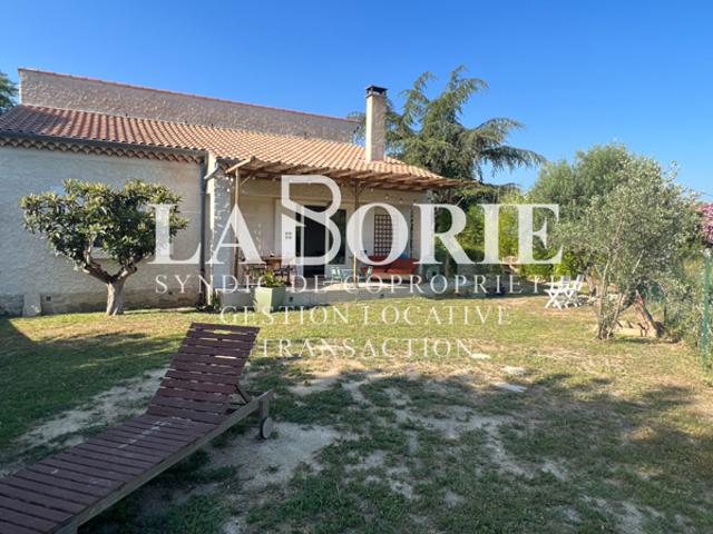 Maison familiale avec jardin et garage à Pernes les Fontaine