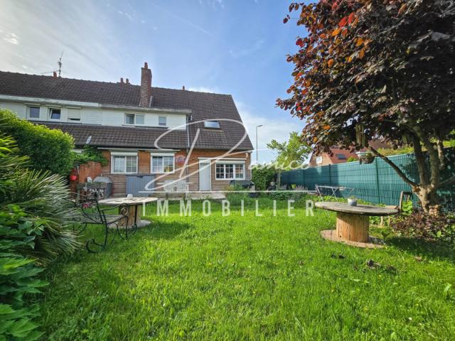 Maison familiale avec jardin et parking Douai quartier Les Lil