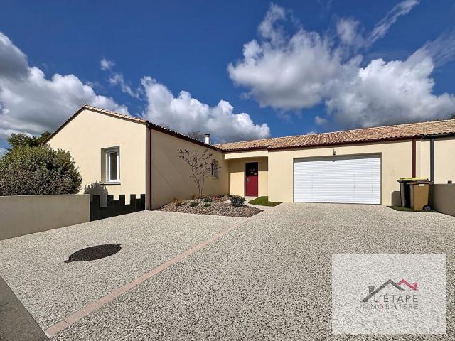 Maison familiale avec jardin paysagé Beaulieu sous la Roch. 123m² Beaulieu sous la Roche