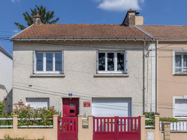 Maison familiale avec jardin
