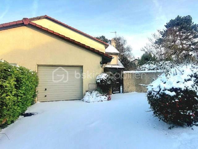 Maison familiale avec jardin