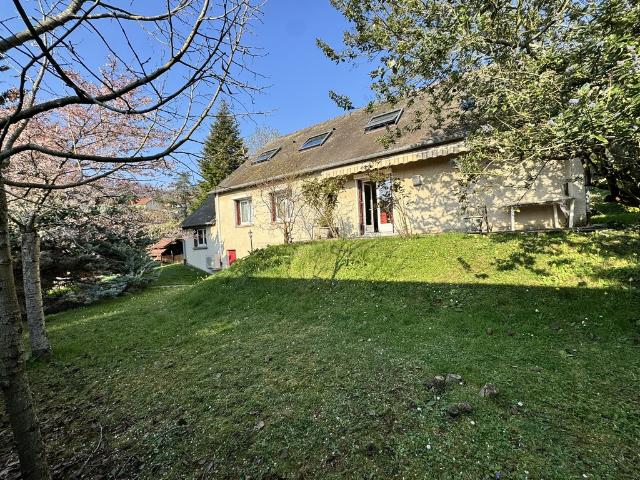 Maison familiale avec sous sol et garage à Soisy sous Montmorency