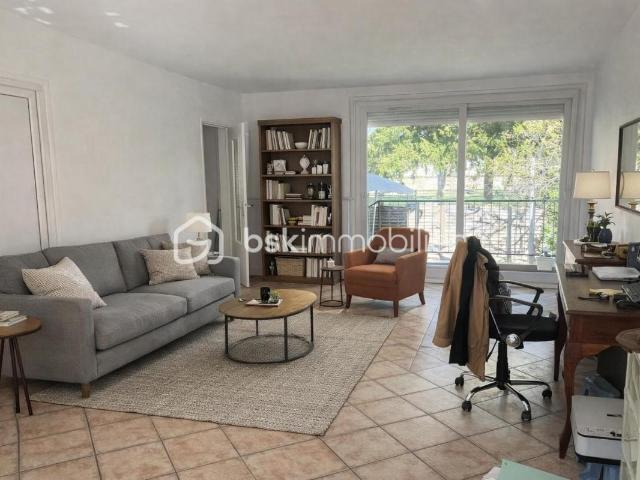Maison familiale avec sous sol Fort potentiel Centre ville – Lieusaint