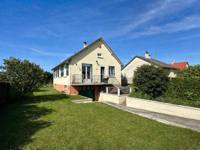 Maison familiale avec sous sol total – Clos Fontaine, à 5 min de Nangis