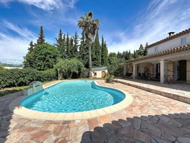 Maison Familiale avec piscine