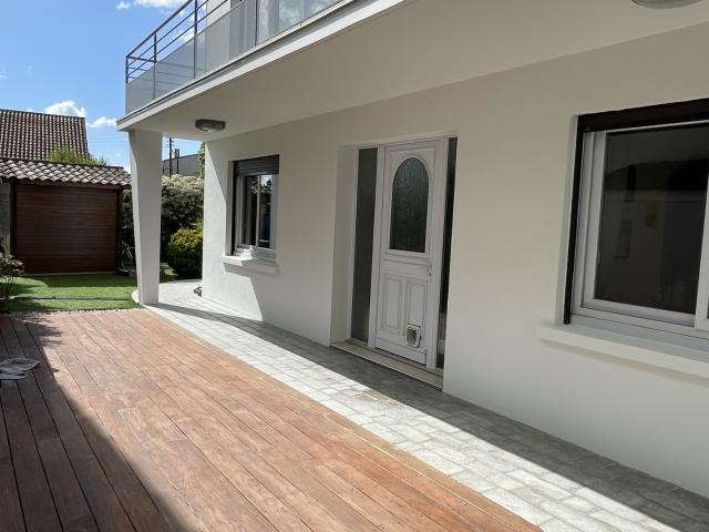 Maison familiale avec piscine